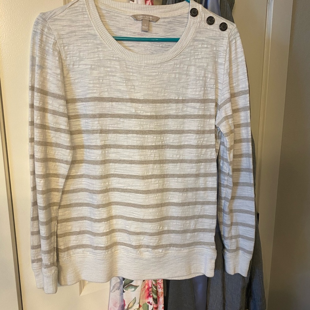 Banana republic striped sweater